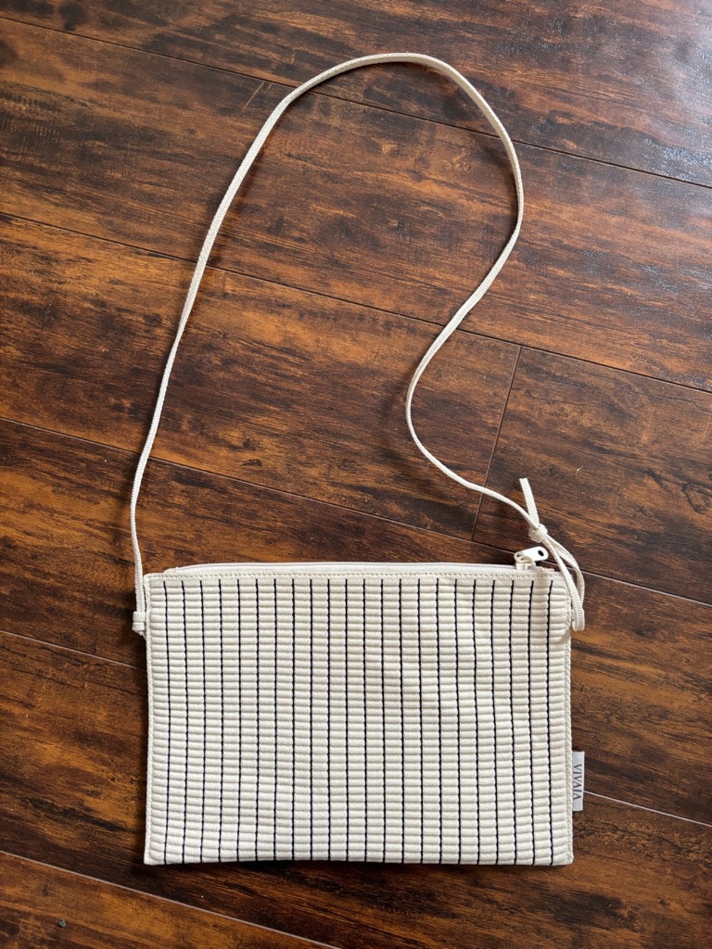 Vivaia Envelope Bag